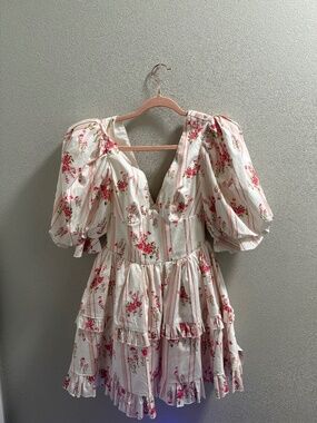 🌸 ASOS Floral Puff Sleeve Mini Dress – Size 2 🌸